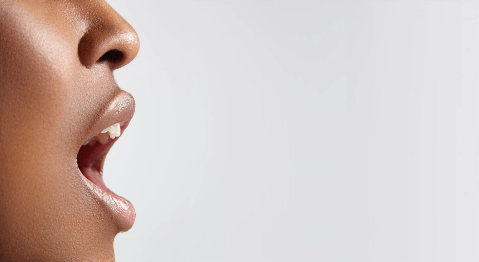 Ayuno intermitente y salud bucal: consejos para proteger tu sonrisa